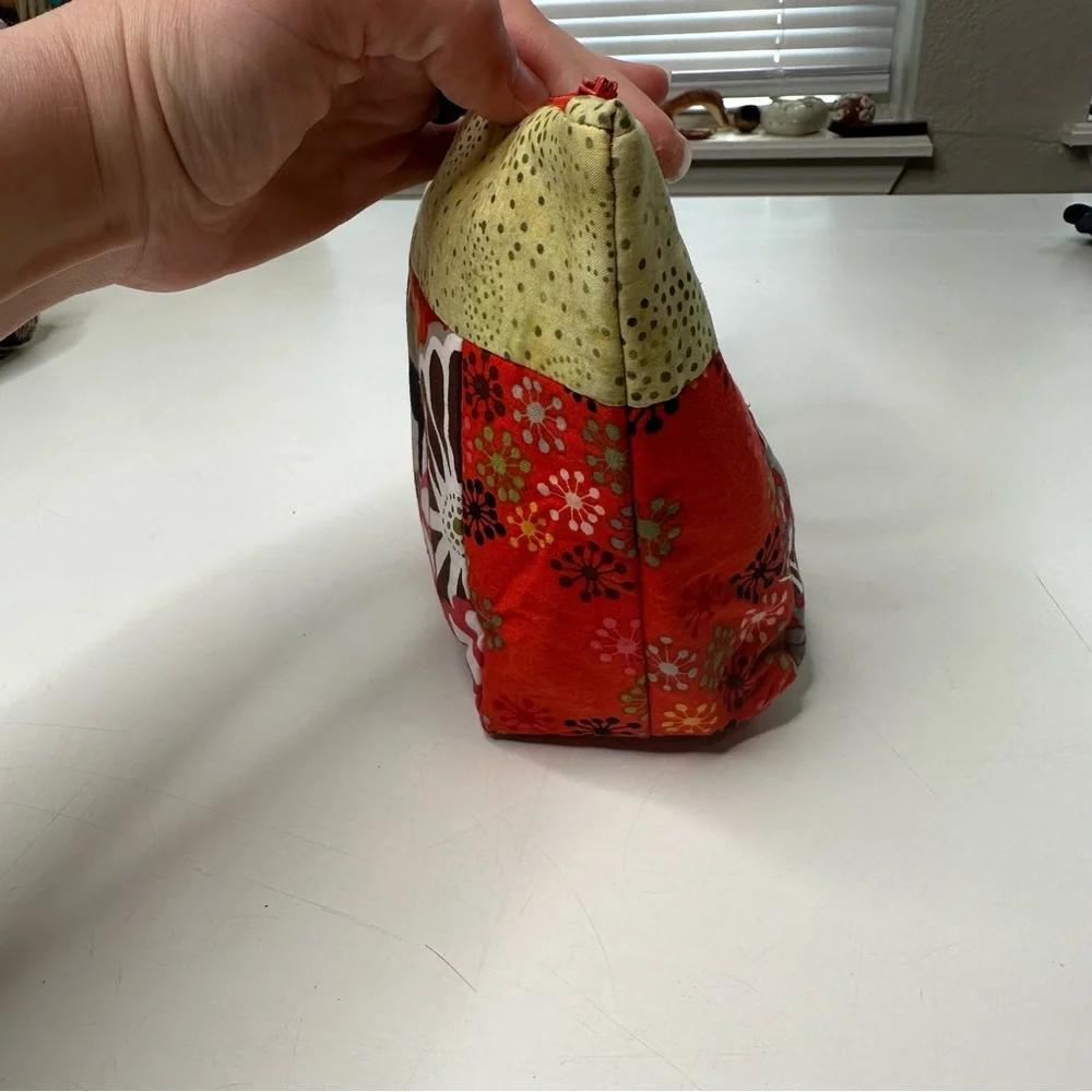 New! Kaori Kokeshi cosmetic bag - Picture 4 of 5